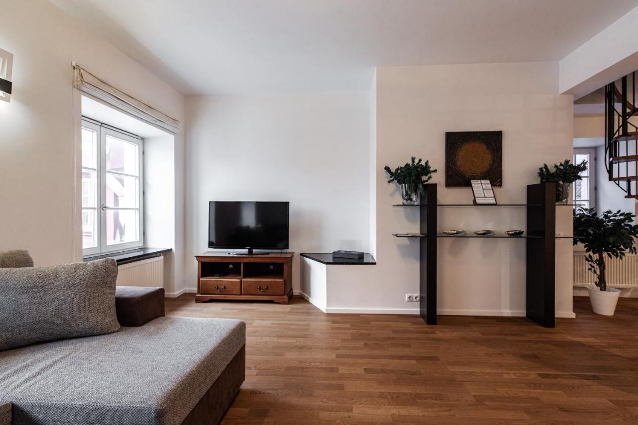 Airhome - Raekoja Plats Tallinn Kültér fotó