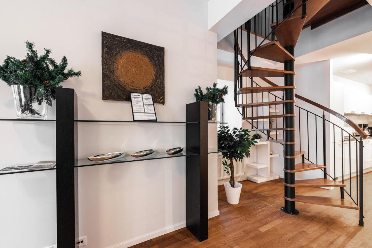 Airhome - Raekoja Plats Tallinn Kültér fotó