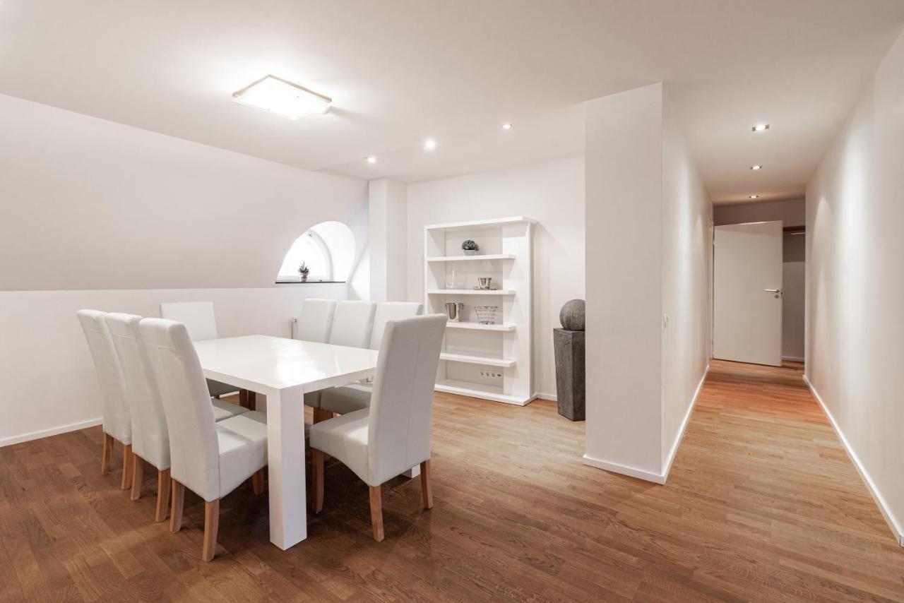 Airhome - Raekoja Plats Tallinn Kültér fotó