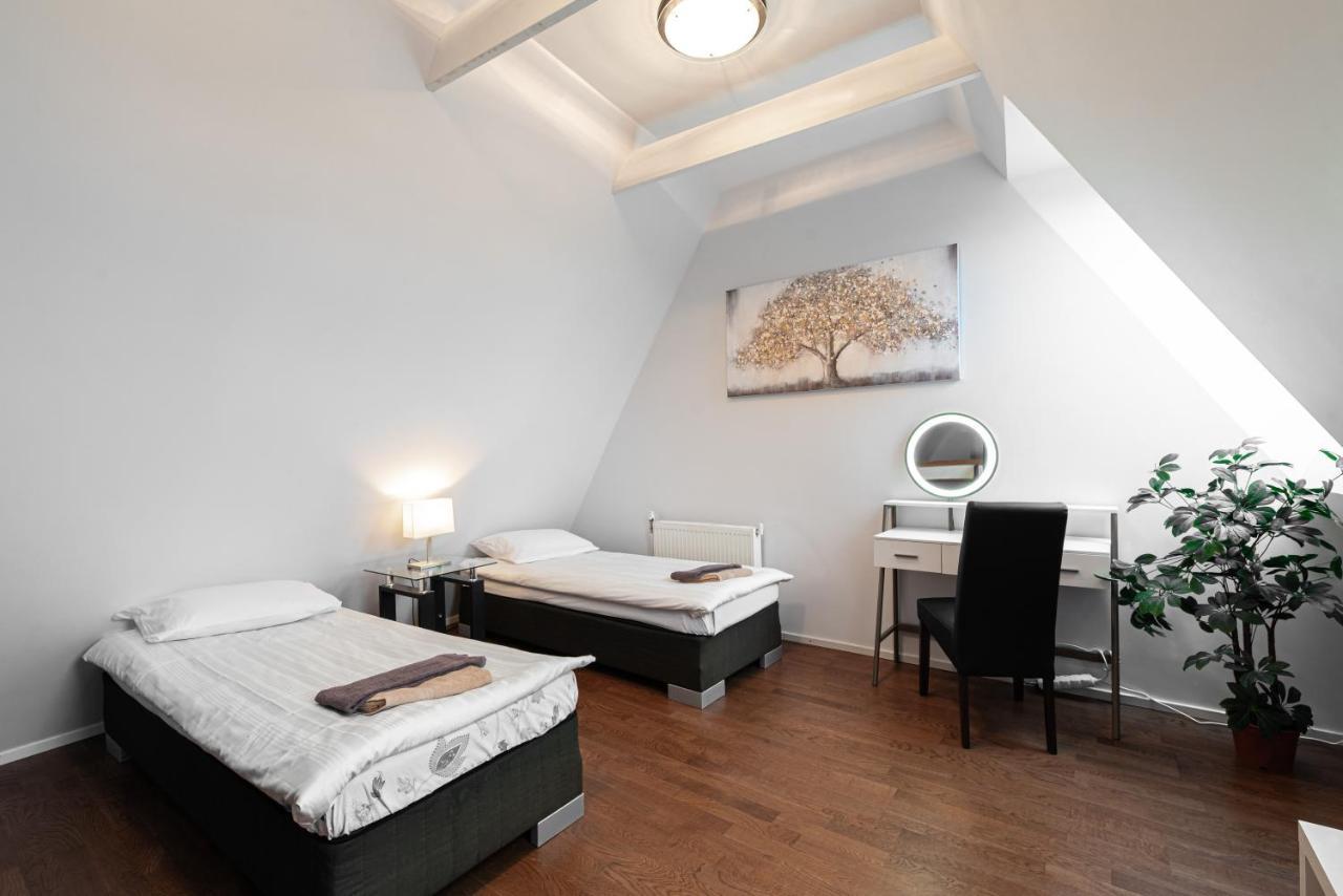 Airhome - Raekoja Plats Tallinn Kültér fotó